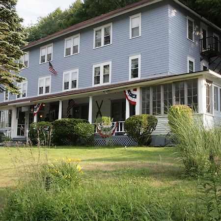 Inn At Starlight Lake & Restaurant Экстерьер фото
